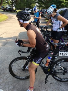 Even at rest a tri-bike aero frame looks more aggressive. 