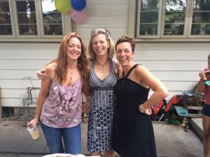 Sue (center) with her sister Julie Dunn (left) and Anne de Traglia. All are triathletes. 