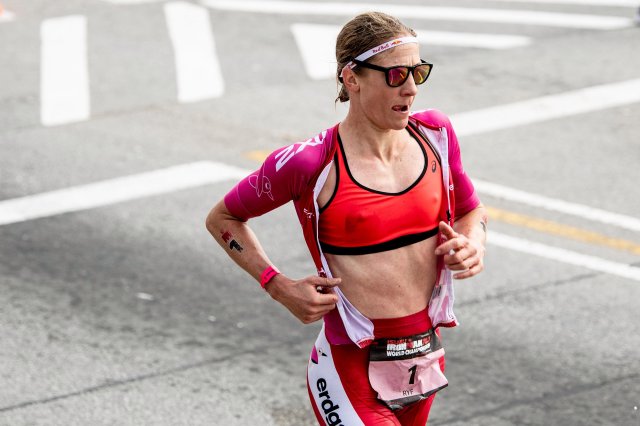 daniela-ryf-triathlon-zip.jpg